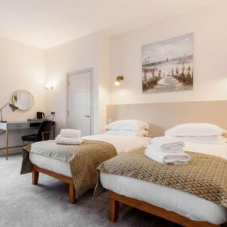 Custom House Poole - Hawkhurst Chamber Villa Luaran gambar
