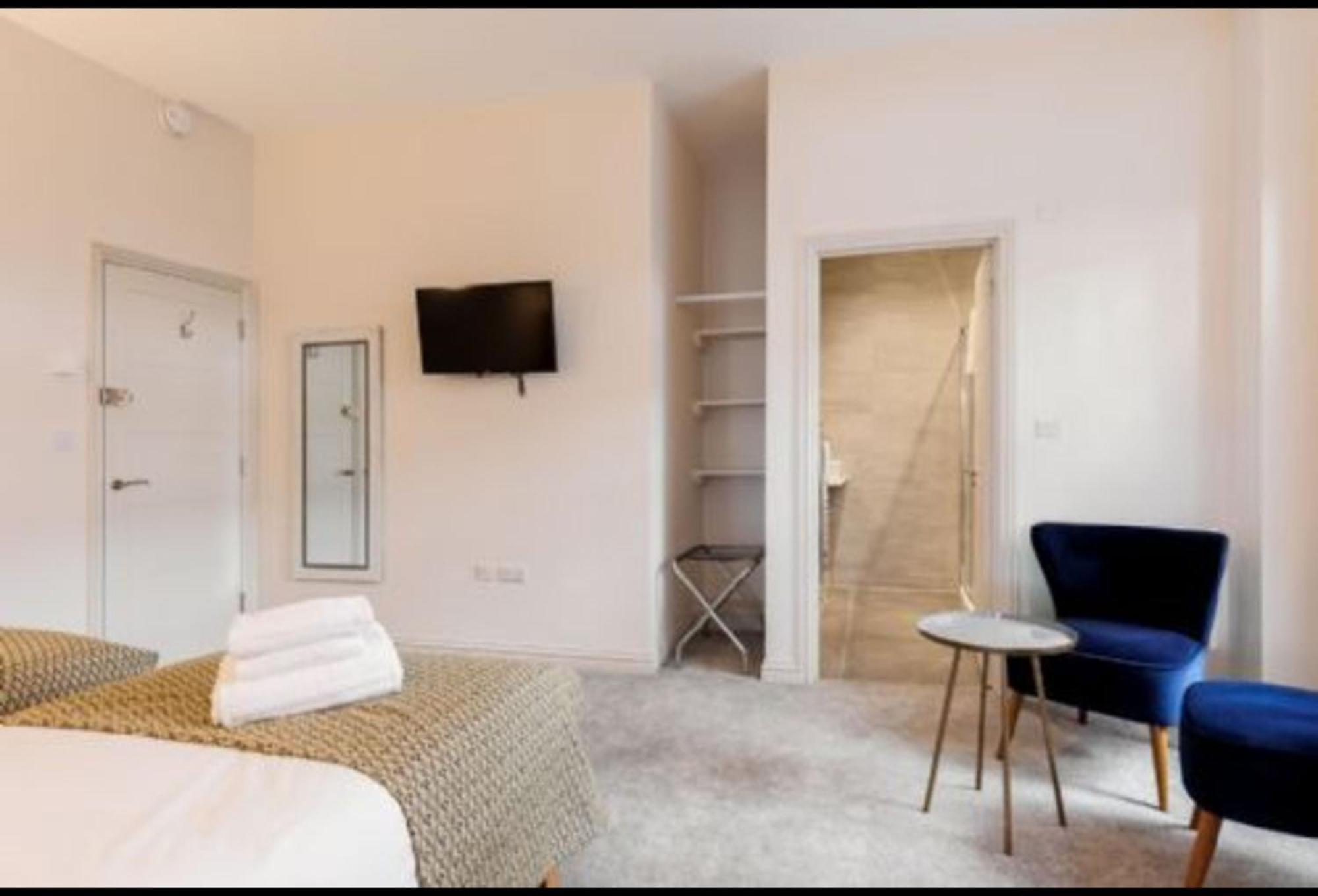 Custom House Poole - Hawkhurst Chamber Villa Luaran gambar