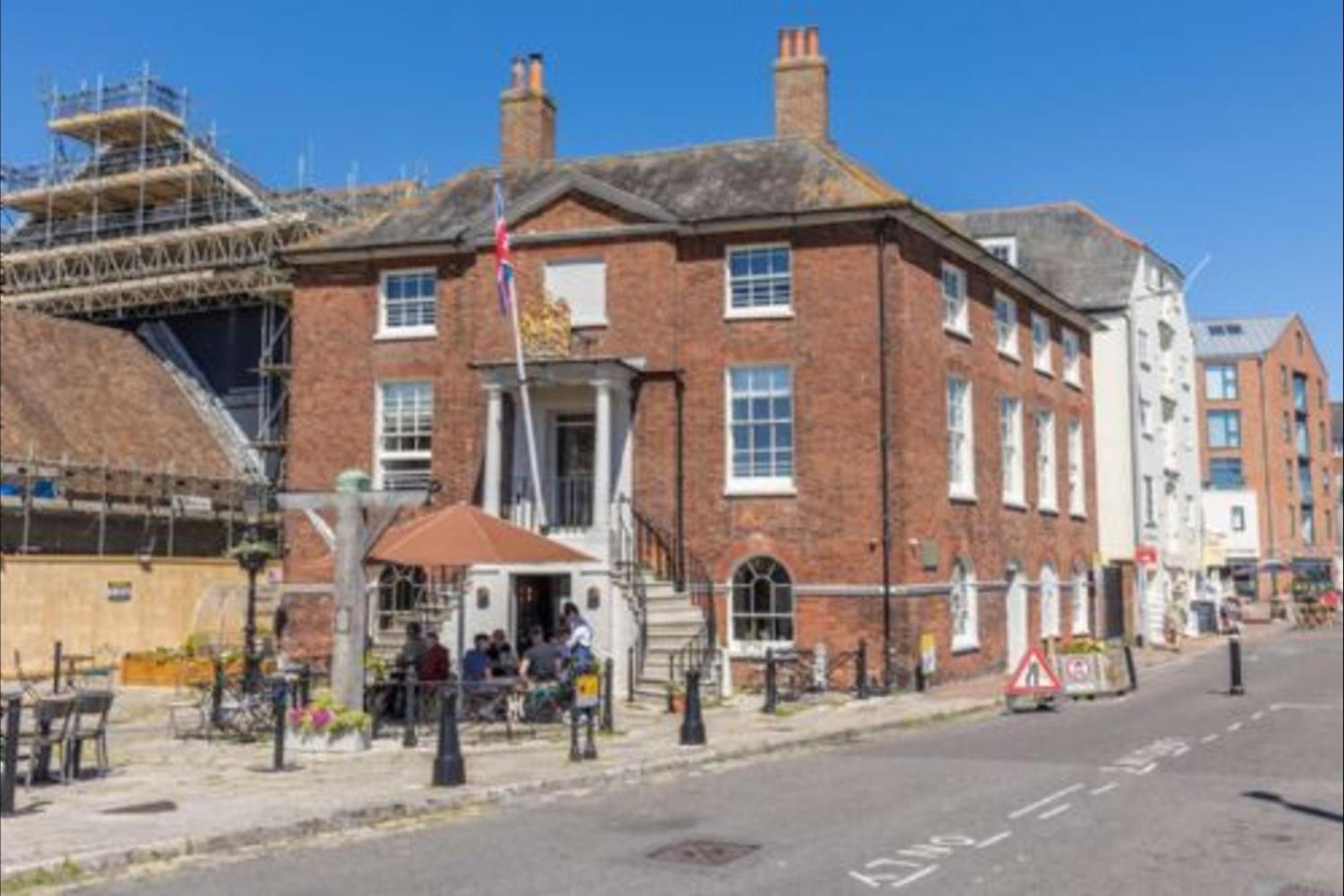 Custom House Poole - Hawkhurst Chamber Villa Luaran gambar